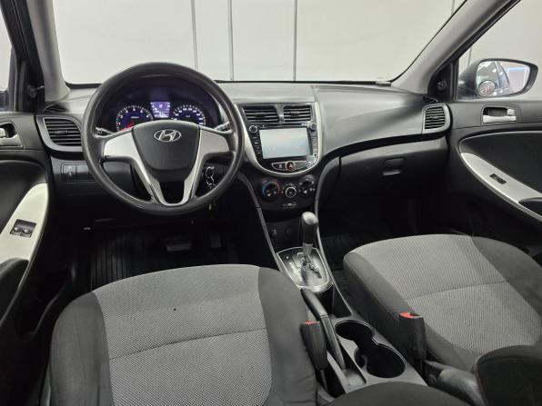 Hyundai Solaris I с пробегом 2012 года, цена 949 000 рублей, 179000 км, хэтчбек, Автокод Объявления