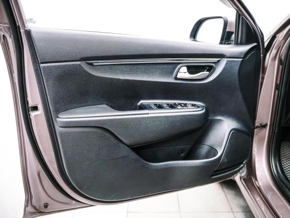 Kia Rio IV с пробегом 2018 года, цена 1 495 000 рублей, 57066 км, седан, Автокод Объявления