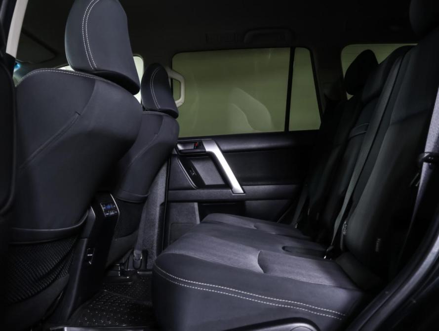 Toyota Land Cruiser Prado 150 Series Рестайлинг 2 Москва  - изображение 13