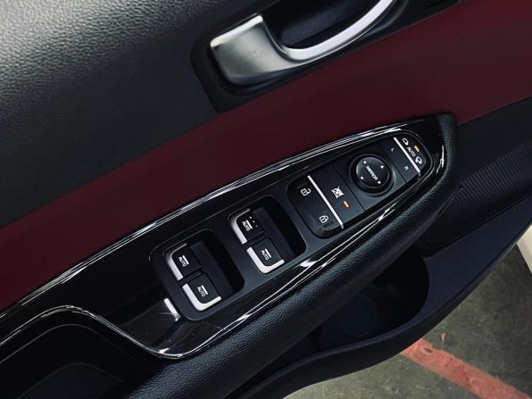 Kia Optima IV Рестайлинг с пробегом 2018 года, цена 1 980 000 рублей, 142264 км, седан, Автокод Объявления