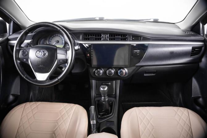 Toyota Corolla XI (E160 E170 E180) с пробегом 2013 года, цена 1 329 000 рублей, 148000 км, седан, Автокод Объявления
