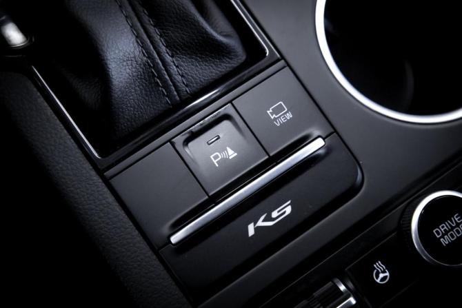 Kia K5 III с пробегом 2021 года, цена 2 399 000 рублей, 119847 км, седан, Автокод Объявления