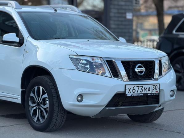 Nissan Terrano III (D10) с пробегом 2014 года, цена 1 220 000 рублей, 169193 км, внедорожник, Автокод Объявления