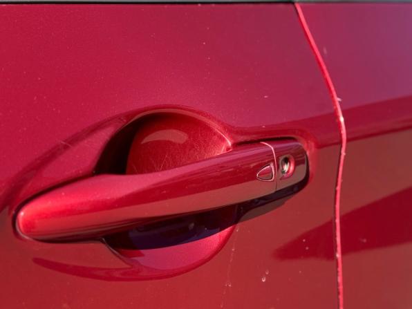 Nissan Qashqai II с пробегом 2018 года, цена 1 620 000 рублей, 107870 км, внедорожник, Автокод Объявления
