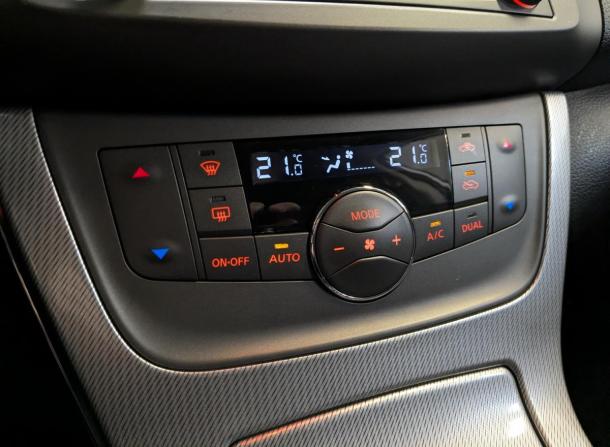 Nissan Sentra VII (B17) с пробегом 2015 года, цена 1 100 000 рублей, 136139 км, седан, Автокод Объявления