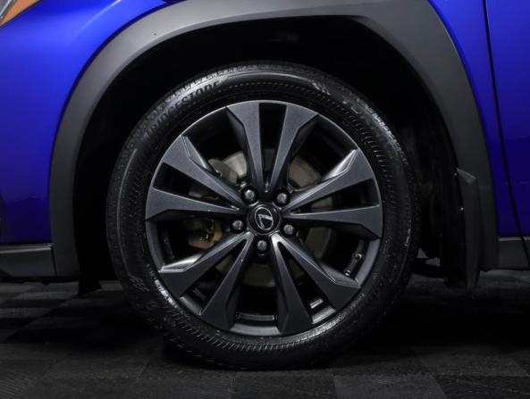 Lexus UX I с пробегом 2019 года, цена 2 690 000 рублей, 143933 км, внедорожник, Автокод Объявления