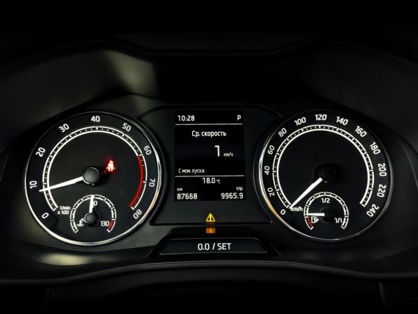 Skoda Rapid II с пробегом 2020 года, цена 1 595 000 рублей, 87370 км, лифтбек, Автокод Объявления
