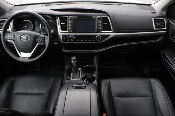 Toyota Highlander III (XU50) Рестайлинг с пробегом 2018 года, цена 4 590 000 рублей, 45534 км, внедорожник, Автокод Объявления