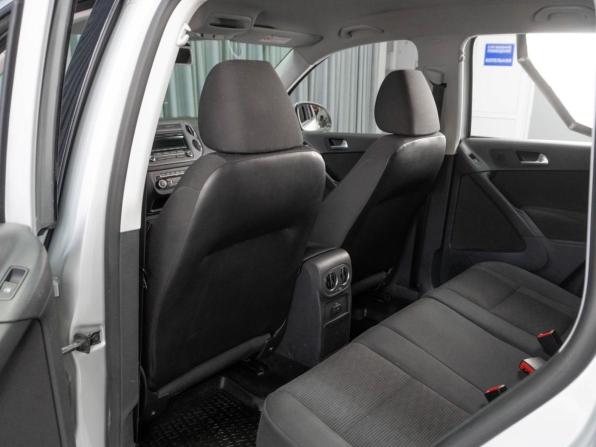 Volkswagen Tiguan I Рестайлинг с пробегом 2011 года, цена 875 000 рублей, 152974 км, внедорожник, Автокод Объявления