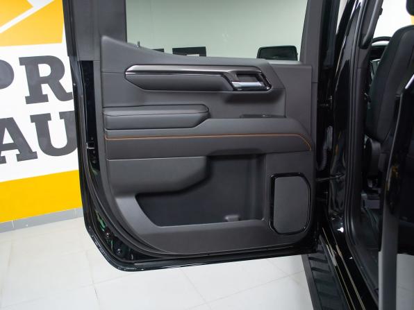 GMC Sierra IV Рестайлинг с пробегом 2025 года, цена 10 999 000 рублей, 52 км, offers.body_type.unknown, Автокод Объявления