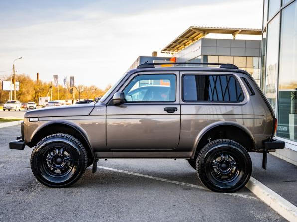 Lada (ВАЗ) Niva Legend с пробегом 2024 года, цена 1 018 000 рублей, 33289 км, внедорожник, Автокод Объявления