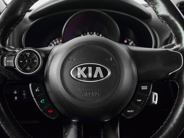 Kia Soul II Рестайлинг с пробегом 2017 года, цена 1 280 000 рублей, 179714 км, хэтчбек, Автокод Объявления