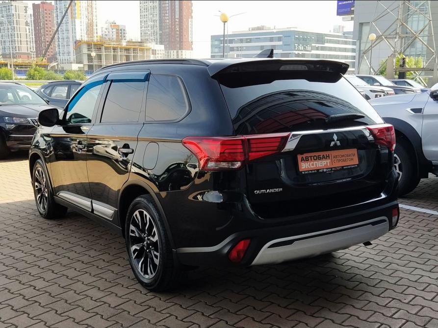 Mitsubishi Outlander III Рестайлинг 3 Екатеринбург  - изображение 6