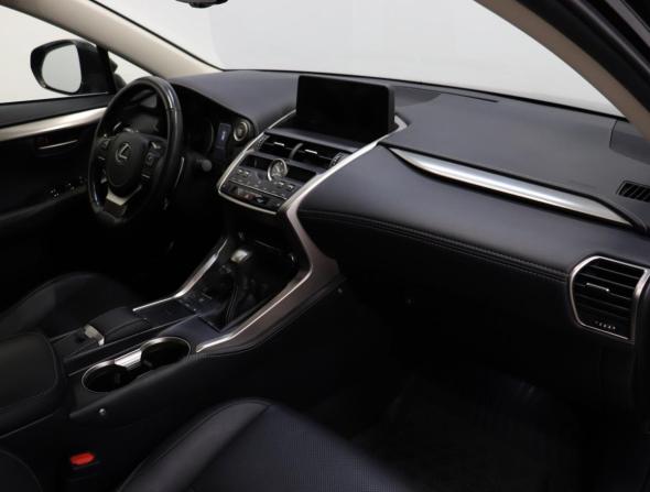 Lexus NX I Рестайлинг с пробегом 2021 года, цена 4 190 000 рублей, 68430 км, внедорожник, Автокод Объявления