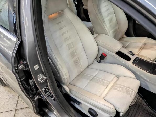 Mercedes-Benz GLA I (X156) Рестайлинг с пробегом 2018 года, цена 2 480 000 рублей, 114718 км, внедорожник, Автокод Объявления