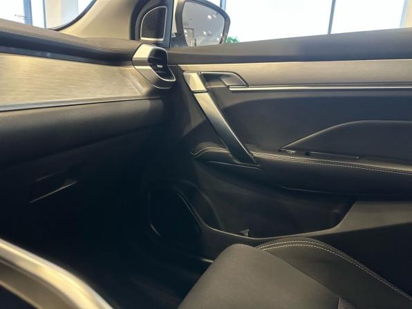 Geely Coolray I с пробегом 2023 года, цена 1 635 000 рублей, 92615 км, внедорожник, Автокод Объявления