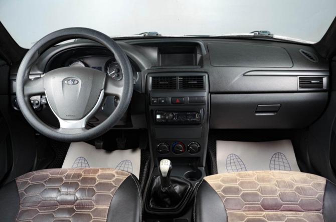 Lada (ВАЗ) Priora I Рестайлинг с пробегом 2017 года, цена 599 000 рублей, 122000 км, седан, Автокод Объявления