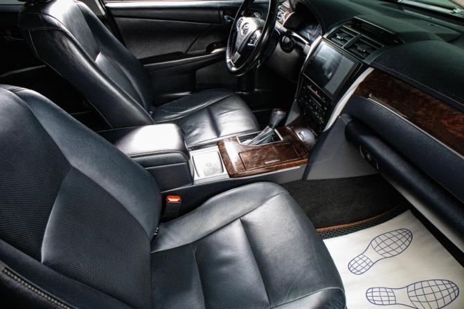 Toyota Camry VIII (XV70) с пробегом 2017 года, цена 2 729 000 рублей, 213000 км, седан, Автокод Объявления