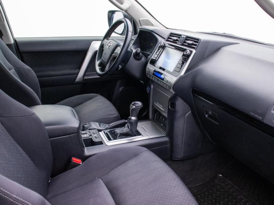 Toyota Land Cruiser Prado 150 Series Рестайлинг 2 Москва  - изображение 10