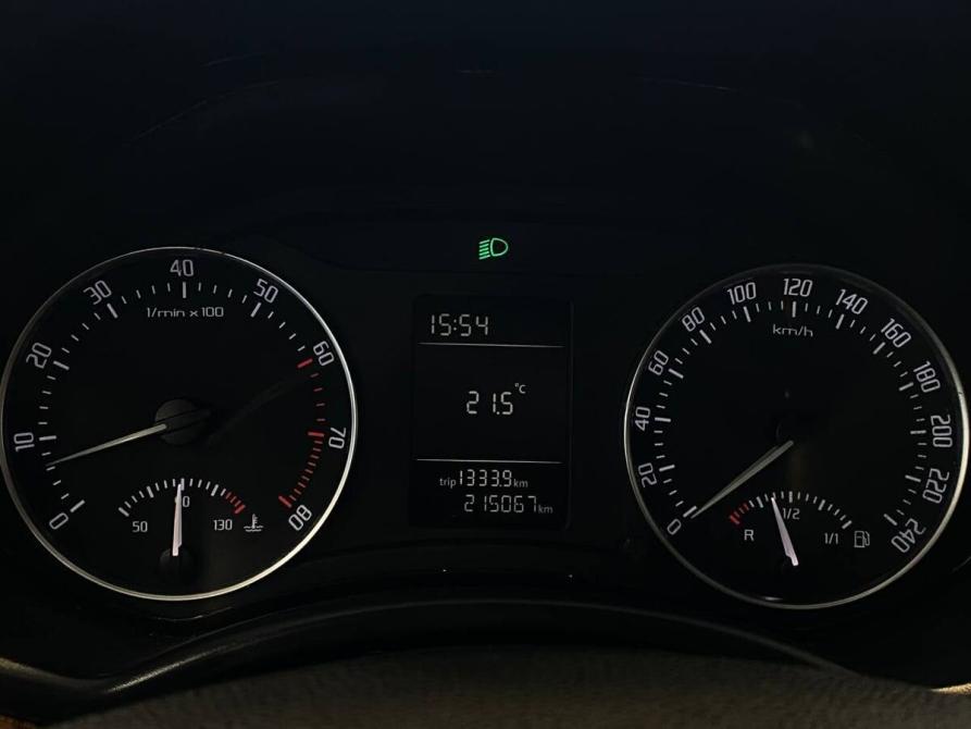 Skoda Octavia II (A5) Рестайлинг Тверь  - изображение 8