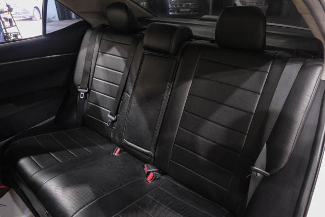 Toyota Corolla XI (E160 E170 E180) с пробегом 2013 года, цена 1 099 000 рублей, 196500 км, седан, Автокод Объявления
