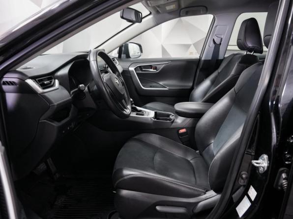 Toyota RAV4 V (XA50) с пробегом 2021 года, цена 3 414 000 рублей, 142000 км, внедорожник, Автокод Объявления
