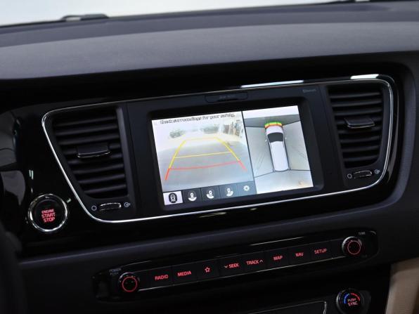 Kia Carnival III с пробегом 2018 года, цена 2 799 000 рублей, 92000 км, минивэн, Автокод Объявления