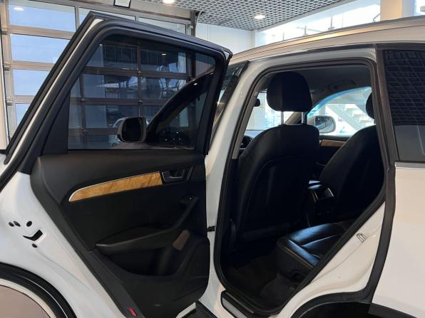 Audi Q5 I (8R) с пробегом 2011 года, цена 1 070 000 рублей, 292971 км, внедорожник, Автокод Объявления