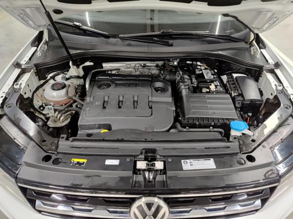 Volkswagen Tiguan II с пробегом 2019 года, цена 2 630 000 рублей, 124889 км, внедорожник, Автокод Объявления