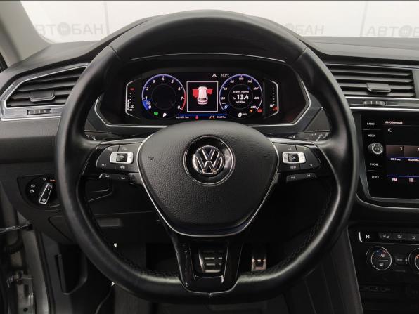 Volkswagen Tiguan II с пробегом 2019 года, цена 2 512 000 рублей, 98494 км, внедорожник, Автокод Объявления