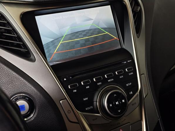 Hyundai Grandeur V с пробегом 2012 года, цена 1 049 000 рублей, 196721 км, седан, Автокод Объявления
