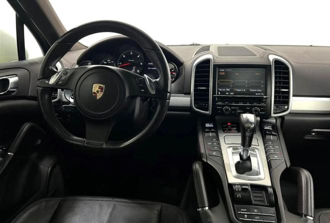 Porsche Cayenne II (958) с пробегом 2011 года, цена 3 160 000 рублей, 115118 км, внедорожник, Автокод Объявления