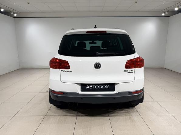 Volkswagen Tiguan I Рестайлинг с пробегом 2013 года, цена 1 619 000 рублей, 123076 км, внедорожник, Автокод Объявления