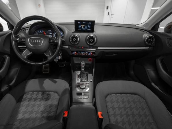 Audi A3 III (8V) с пробегом 2015 года, цена 1 470 000 рублей, 99145 км, хэтчбек, Автокод Объявления