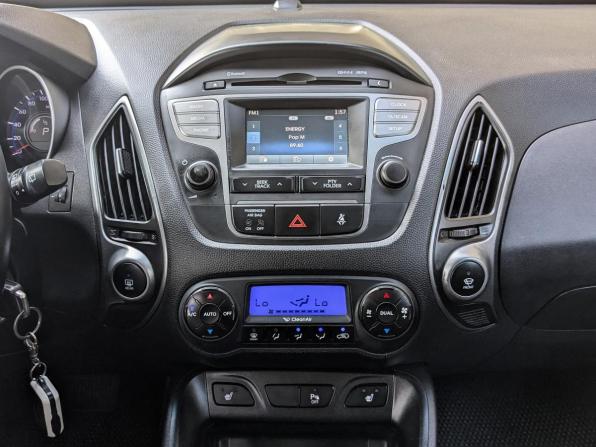 Hyundai ix35 I Рестайлинг с пробегом 2014 года, цена 1 485 000 рублей, 190000 км, внедорожник, Автокод Объявления