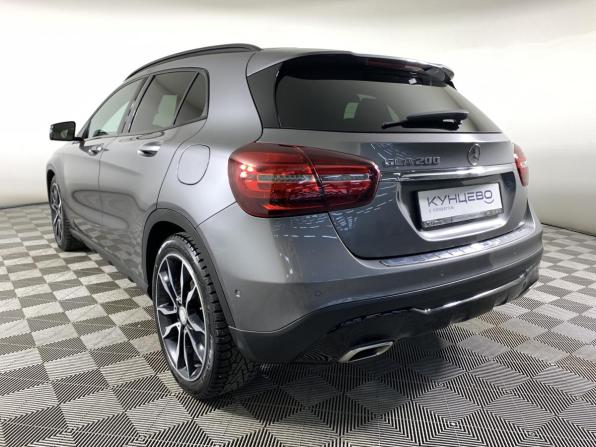 Mercedes-Benz GLA I (X156) Рестайлинг с пробегом 2019 года, цена 1 995 000 рублей, 130698 км, внедорожник, Автокод Объявления