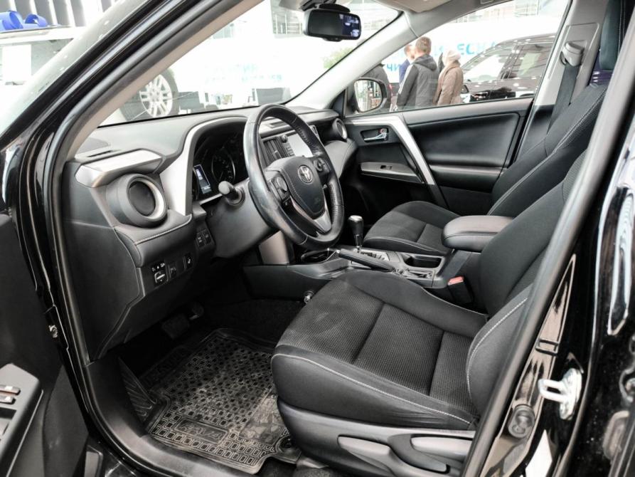 Toyota RAV4 IV (XA40) Рестайлинг Казань  - изображение 20