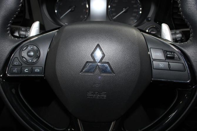 Mitsubishi Outlander III Рестайлинг 3 с пробегом 2022 года, цена 3 700 000 рублей, 305 км, внедорожник, Автокод Объявления