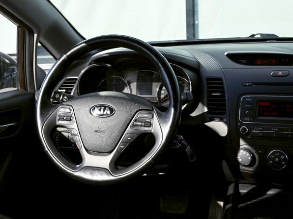 Kia Cerato III с пробегом 2015 года, цена 1 085 000 рублей, 88003 км, седан, Автокод Объявления