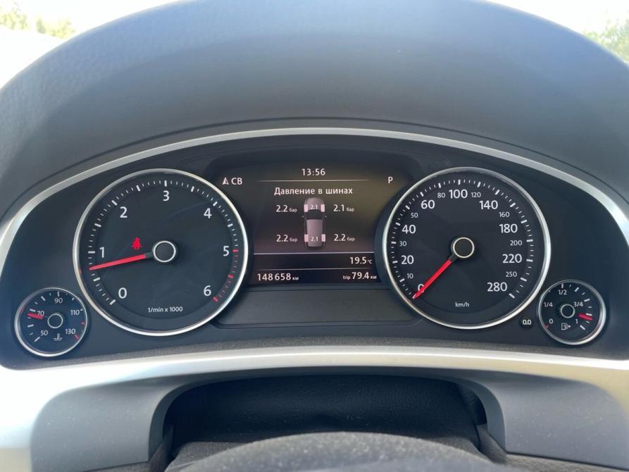 Volkswagen Touareg II Рестайлинг Москва  - изображение 11