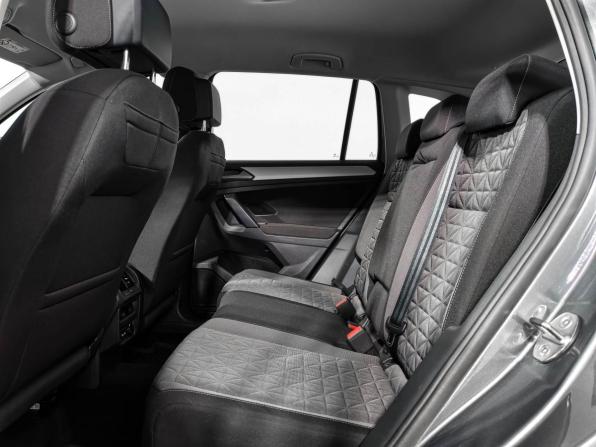 Volkswagen Tiguan II Рестайлинг с пробегом 2021 года, цена 2 560 000 рублей, 118551 км, внедорожник, Автокод Объявления