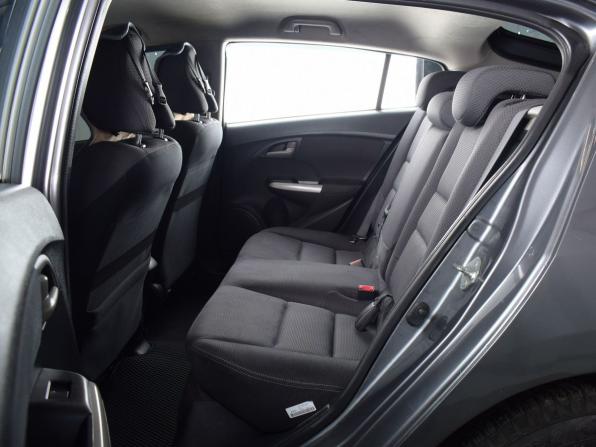 Honda Insight II с пробегом 2010 года, цена 679 995 рублей, 260700 км, хэтчбек, Автокод Объявления
