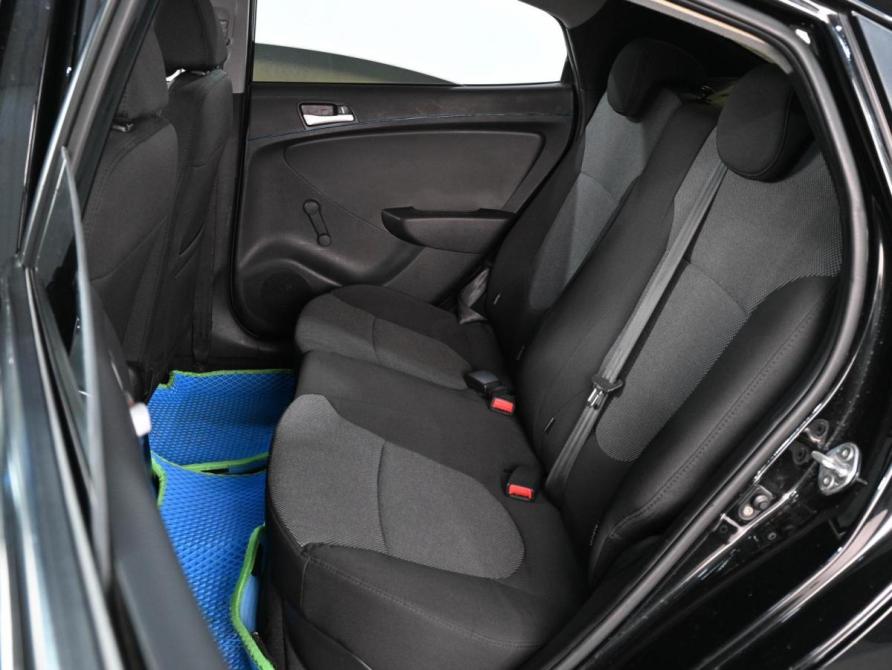 Hyundai Solaris I Ростов-на-Дону  - изображение 9