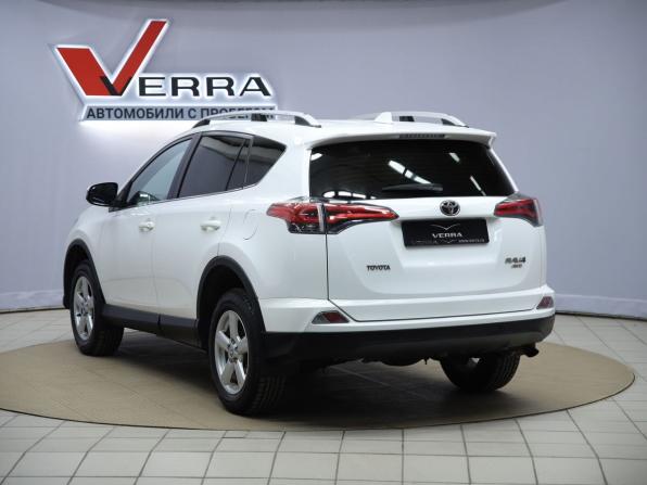 Toyota RAV4 IV (XA40) Рестайлинг с пробегом 2017 года, цена 2 270 000 рублей, 199907 км, внедорожник, Автокод Объявления
