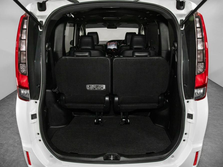 Toyota Esquire I Иркутск  - изображение 21