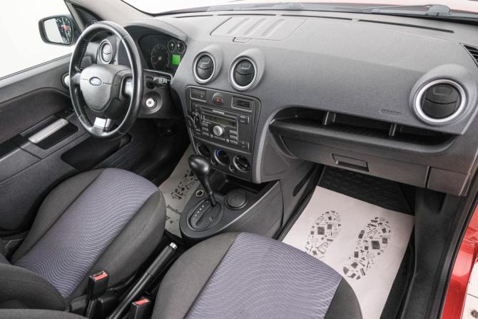 Ford Fusion I Рестайлинг с пробегом 2007 года, цена 579 000 рублей, 241730 км, хэтчбек, Автокод Объявления