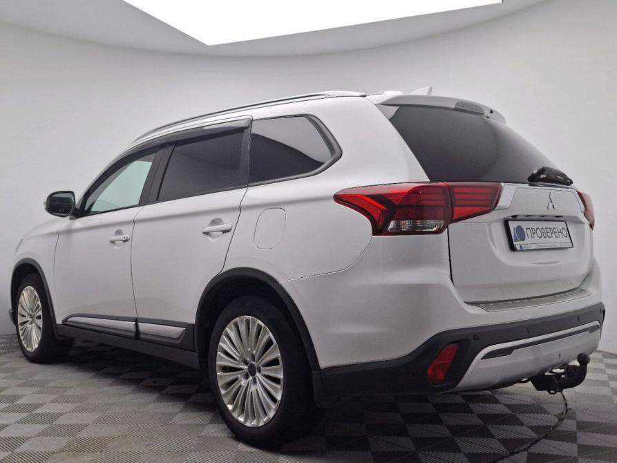 Mitsubishi Outlander III Рестайлинг 3 Мурманск  - изображение 5