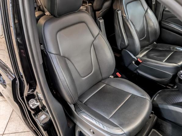 Mercedes-Benz Vito III (W447) Рестайлинг с пробегом 2019 года, цена 4 900 000 рублей, 150800 км, минивэн, Автокод Объявления