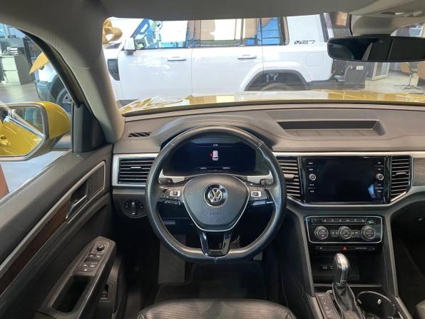 Volkswagen Teramont I с пробегом 2018 года, цена 2 999 000 рублей, 137690 км, внедорожник, Автокод Объявления