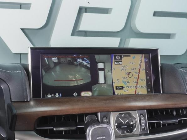 Lexus LX III Рестайлинг 2 с пробегом 2015 года, цена 6 050 000 рублей, 151154 км, внедорожник, Автокод Объявления